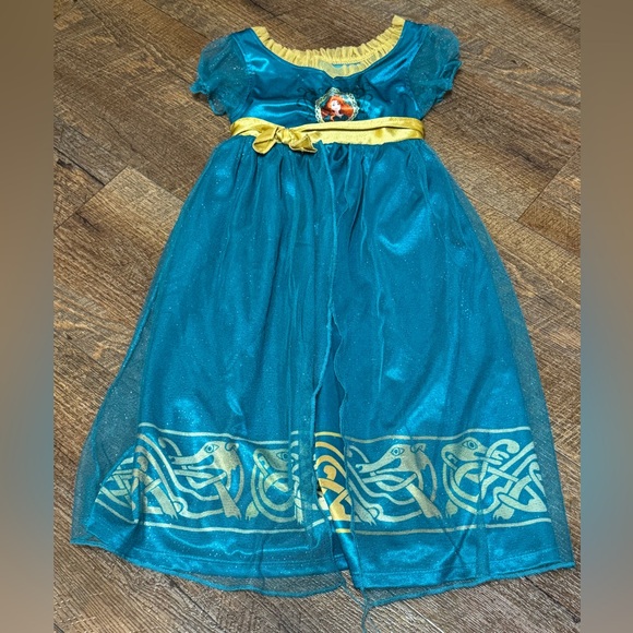 Disney Magical Princess Dress Collection - 5 dresses total - Picture 6 of 8